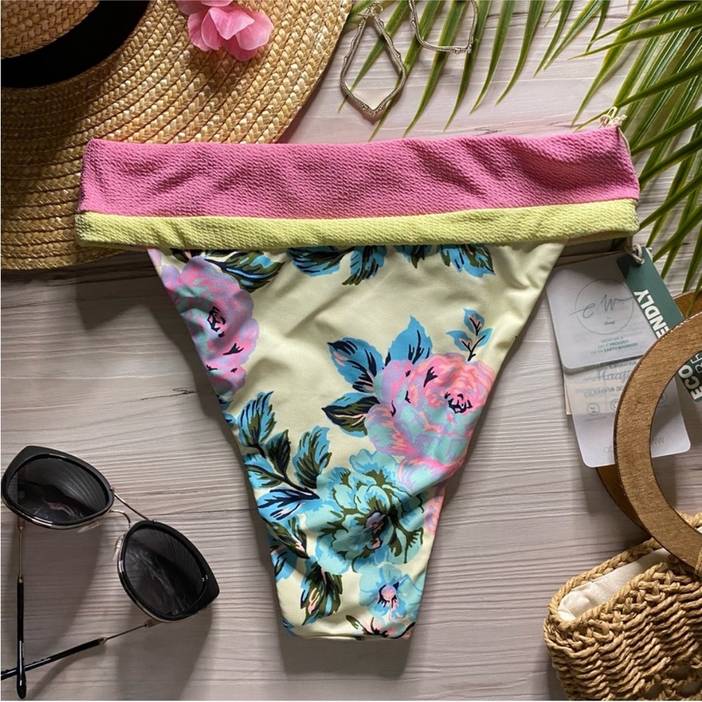 MAAJI 💫 Healing Heart High Waist Bikini Bottom - Picture 4 of 12